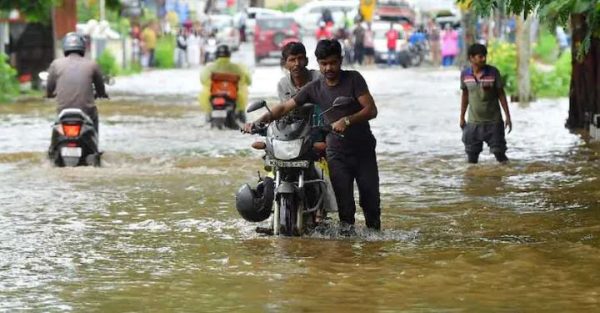 Kerala Under Threat: IMD Issues Red Alert as Monsoon Rains Trigger Crisis in Eight Districts